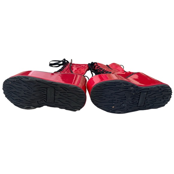 Demonia red faux leather lace-up platform boots with chain detailing and 7" heel - Picture 4 of 8